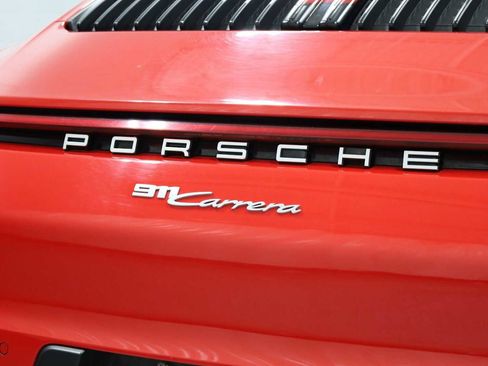 Certified 2022 Porsche 911 Carrera image 8