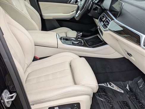 Used 2021 BMW X5 xDrive40i w/ Convenience Package image 22