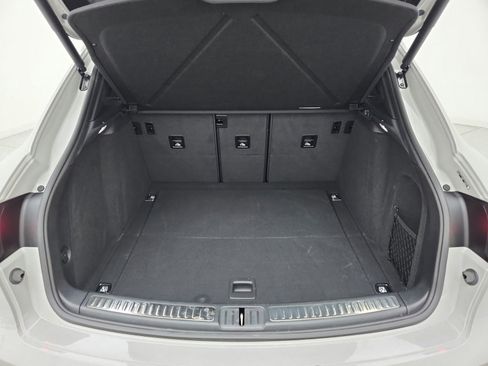 Used 2024 Porsche Macan S AWD/4WD image 31