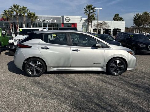 Used 2018 Nissan Leaf SV w/ SV All Weather Package image 2