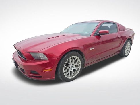 Used 2014 Ford Mustang GT Premium w/ Comfort Package RWD image 37