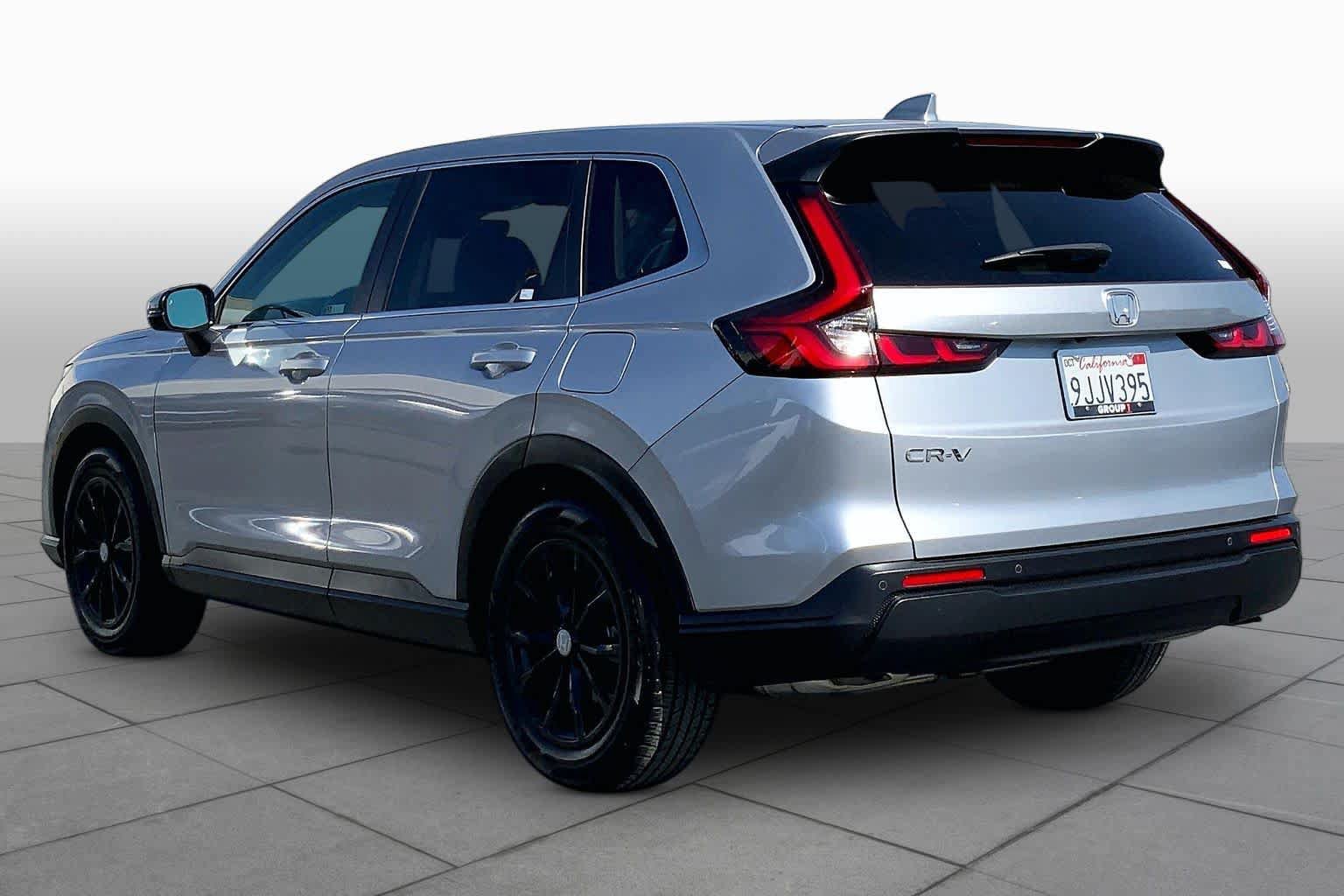 Used 2024 Honda CR-V EX-L image 11
