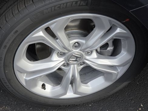 New 2025 Honda Accord LX image 10