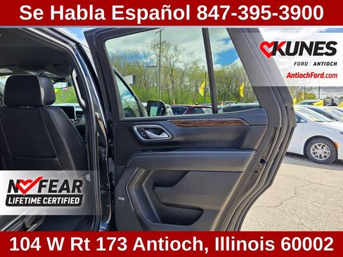 Used 2024 Chevrolet Tahoe Premier AWD/4WD image 33