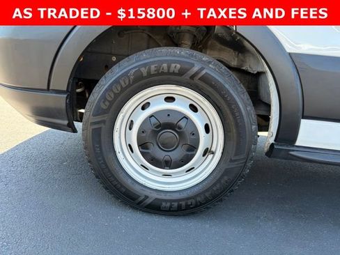 Used 2019 Ford Transit 250 148 Low Roof RWD image 9