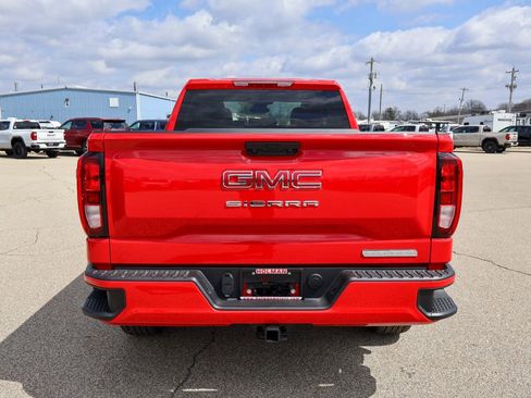 New 2026 GMC Sierra 1500 Elevation image 4