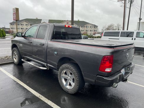 Used 2016 RAM 1500 Express image 3