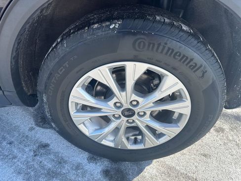 Used 2025 Ford Escape Active image 35