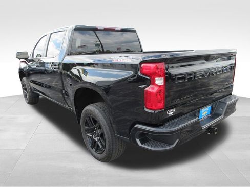 Certified 2024 Chevrolet Silverado 1500 Custom Trail Boss w/ LPO, Dark Essentials Package AWD/4WD image 3