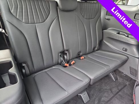 Used 2024 Hyundai Palisade Limited image 30