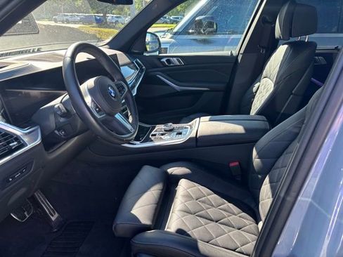Used 2024 BMW X5 xDrive40i w/ Executive Package AWD/4WD image 4