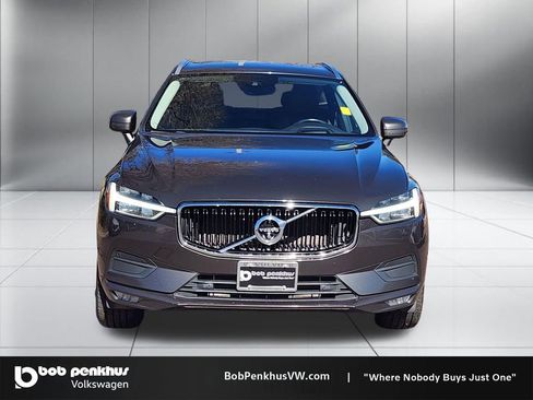Used 2019 Volvo XC60 T6 Momentum w/ Advanced Package image 23