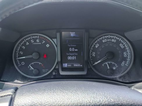 Used 2021 Toyota Tacoma TRD Sport RWD image 28