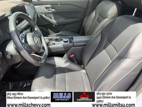 Used 2023 Nissan Rogue SL w/ SL Premium Package AWD/4WD image 10
