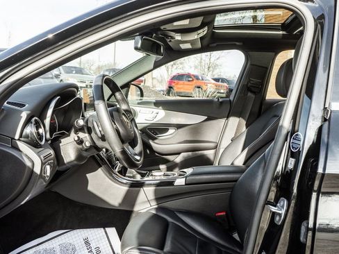 Used 2018 Mercedes-Benz C 300 4MATIC Sedan image 29