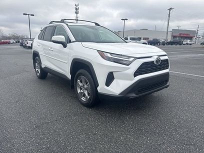 New 2025 Toyota RAV4 XLE