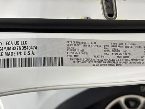 Used 2022 Jeep Cherokee Trailhawk w/ Trailer Tow Group AWD/4WD image 25