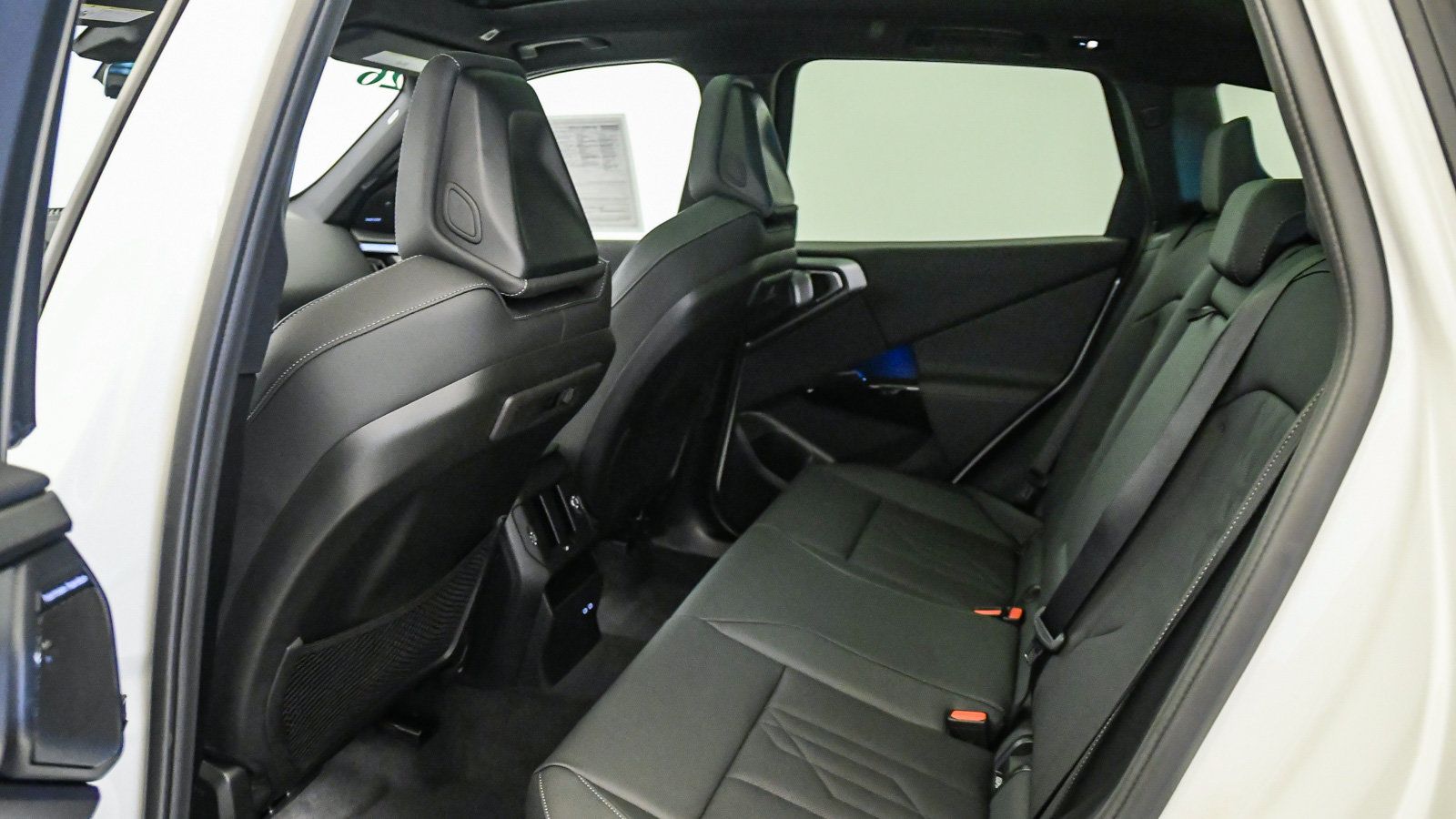 Used 2026 BMW X3 xDrive30i w/ Premium Package AWD/4WD image 17