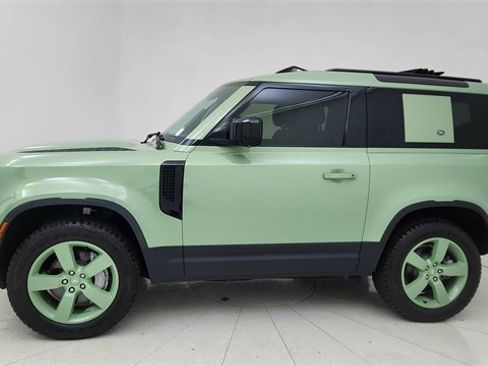 Used 2023 Land Rover Defender 110 75th Limited Edition image 3