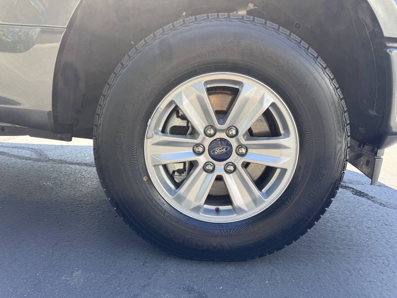 Used 2019 Ford F150 XL w/ Equipment Group 101A Mid AWD/4WD image 15