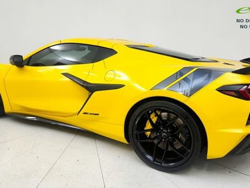 Used 2026 Chevrolet Corvette Z06 RWD image 24