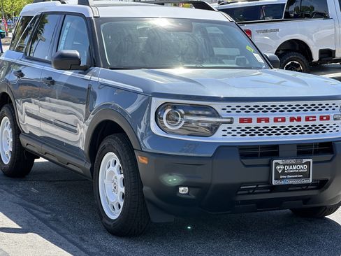 New 2025 Ford Bronco Sport Heritage w/ Convenience Package image 11