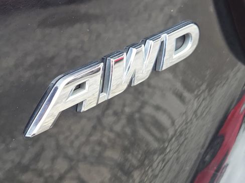 Used 2019 Honda HR-V LX image 3