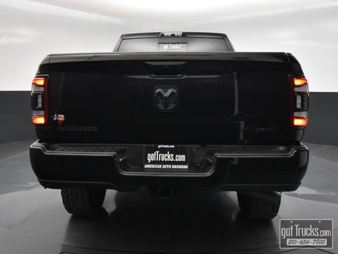 Used 2019 RAM 2500 Laramie AWD/4WD image 6