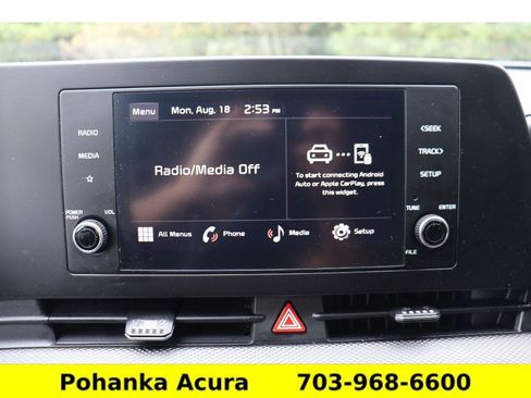 Used 2023 Kia Sportage LX image 9