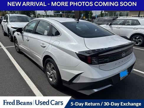 Used 2026 Hyundai Sonata SE FWD image 4