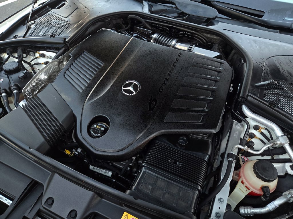 Used 2023 Mercedes-Benz S 500 4MATIC image 40