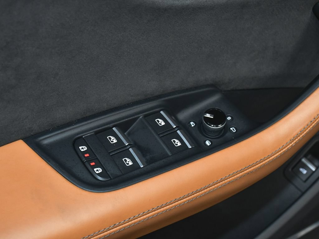 Used 2021 Audi RS Q8 AWD/4WD image 10