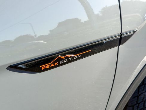New 2026 Volkswagen Atlas Peak Edition AWD/4WD image 7