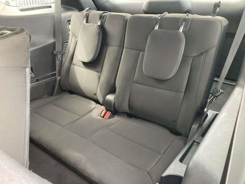 Used 2022 Ford Explorer XLT RWD image 16