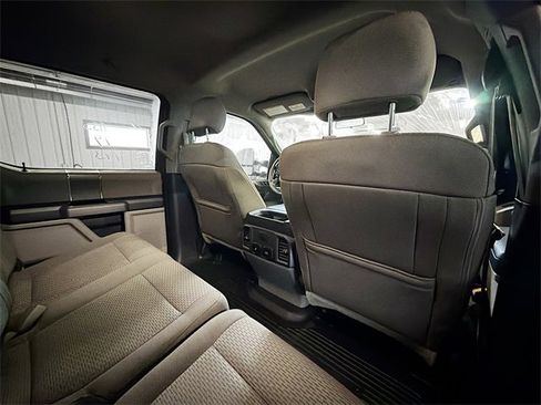 Used 2019 Ford F250 XLT w/ XLT Premium Package image 11