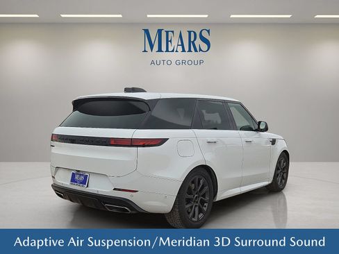 Used 2024 Land Rover Range Rover Sport Dynamic SE AWD/4WD image 6