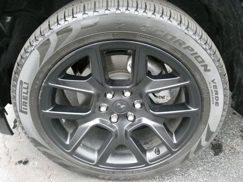 Used 2025 RAM 1500 Laramie w/ Night Edition AWD/4WD image 10
