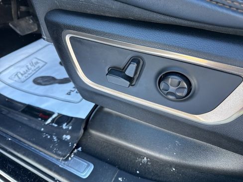 Used 2019 RAM 1500 Limited image 23