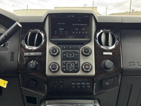 Used 2014 Ford F250 Platinum w/ FX4 Off-Road Package AWD/4WD image 40