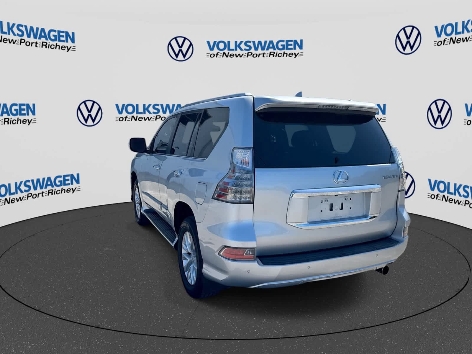 Used 2016 Lexus GX 460 w/ Premium Package AWD/4WD image 12