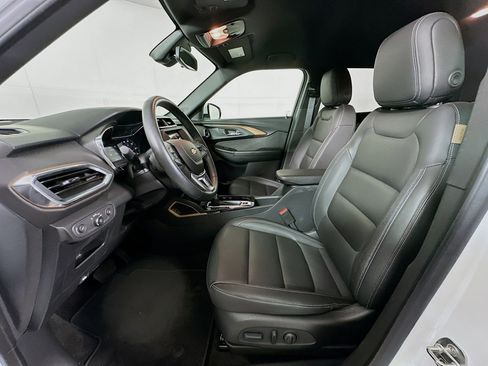 Used 2023 Chevrolet TrailBlazer ACTIV image 13