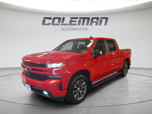Used 2021 Chevrolet Silverado 1500 RST w/ Convenience Package II AWD/4WD image 2