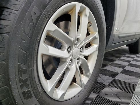 Used 2015 Kia Sorento LX AWD/4WD image 31