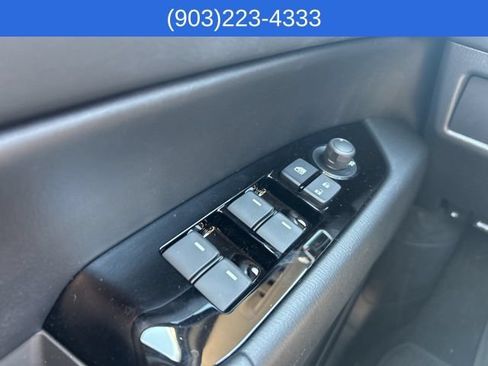Used 2025 MAZDA CX-5 AWD 2.5 S w/ Select Package image 17
