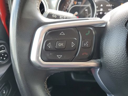 Used 2023 Jeep Gladiator Overland AWD/4WD image 24