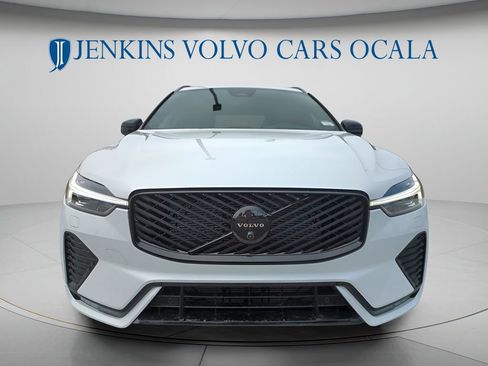 New 2026 Volvo XC60 B5 Ultra w/ Climate Package AWD/4WD image 8