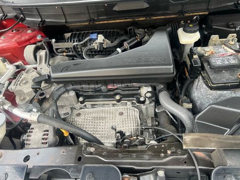 Used 2018 Nissan Rogue SL w/ Premium Package image 34