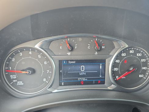 Used 2023 GMC Terrain SLE FWD image 18