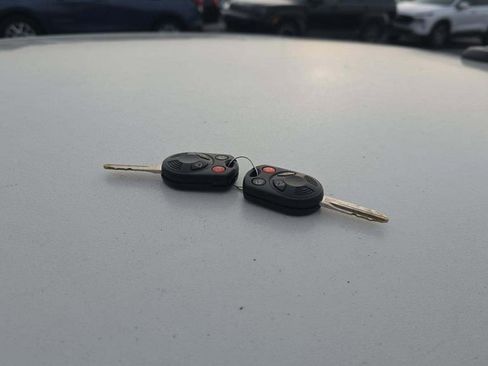 Used 2012 Ford Fusion SE image 7