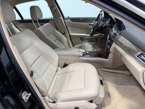 Used 2014 Mercedes-Benz E 350 4MATIC Sedan image 35